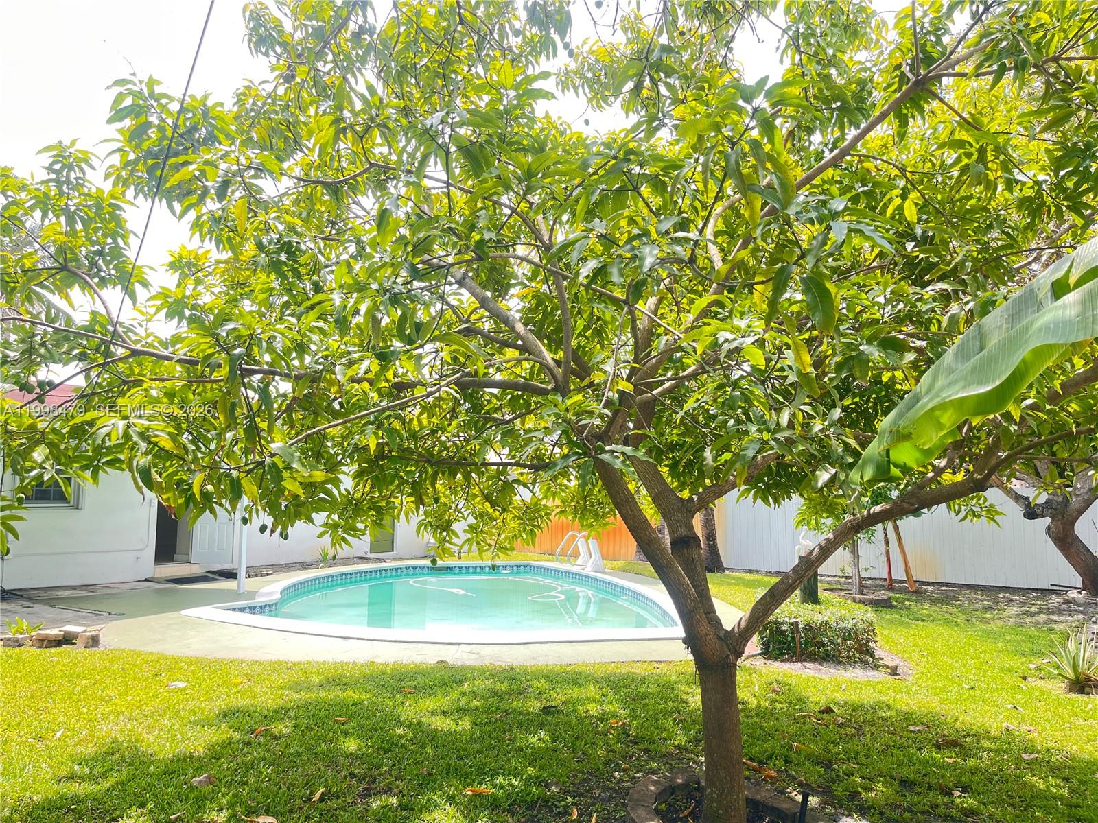 LAKEWAY ADDITION - Residential