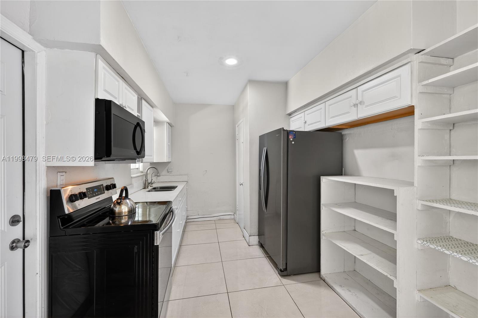 LAKEWAY ADDITION - Residential