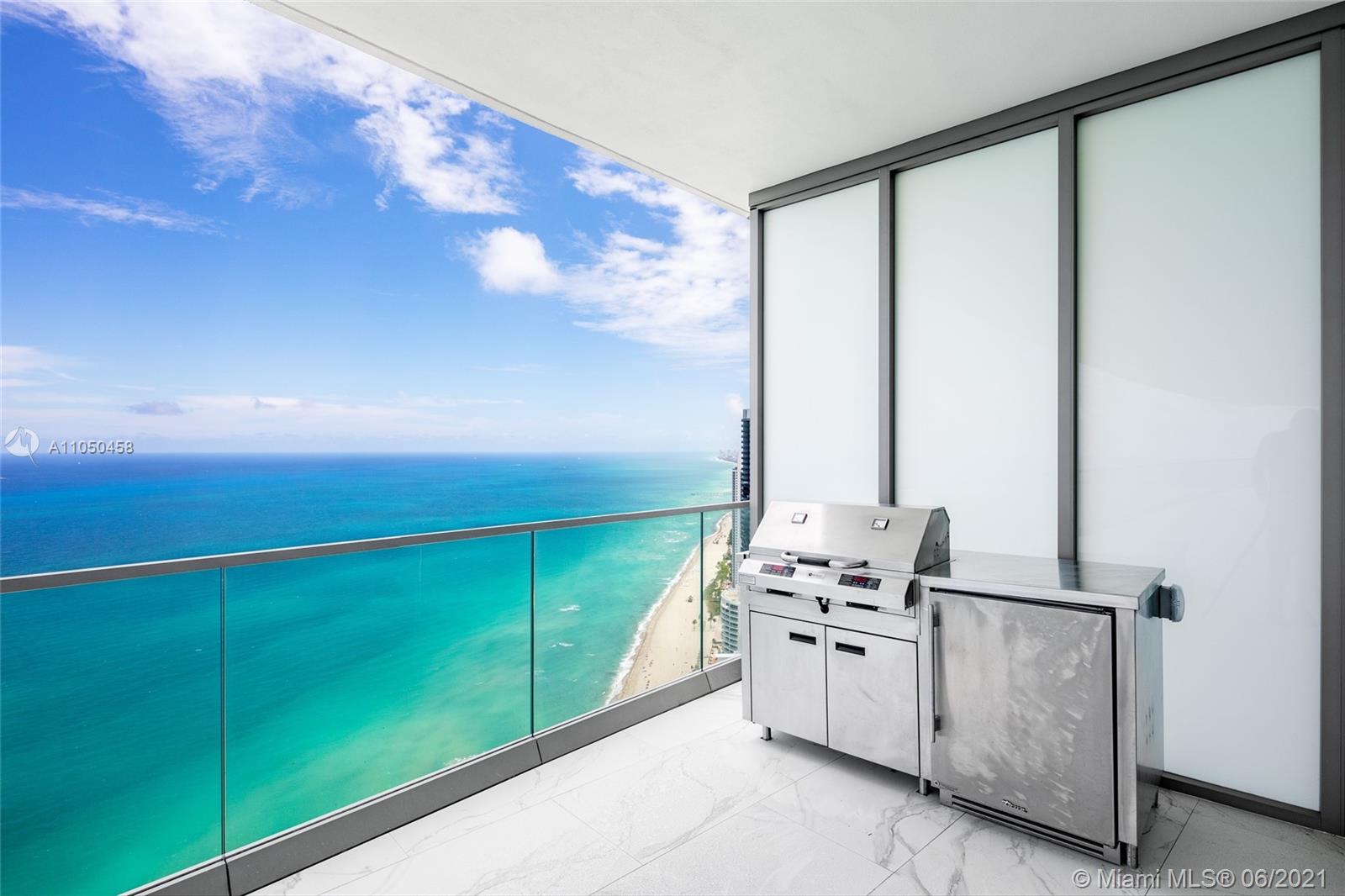 RESIDENCES BY ARMANI CASA - Residential