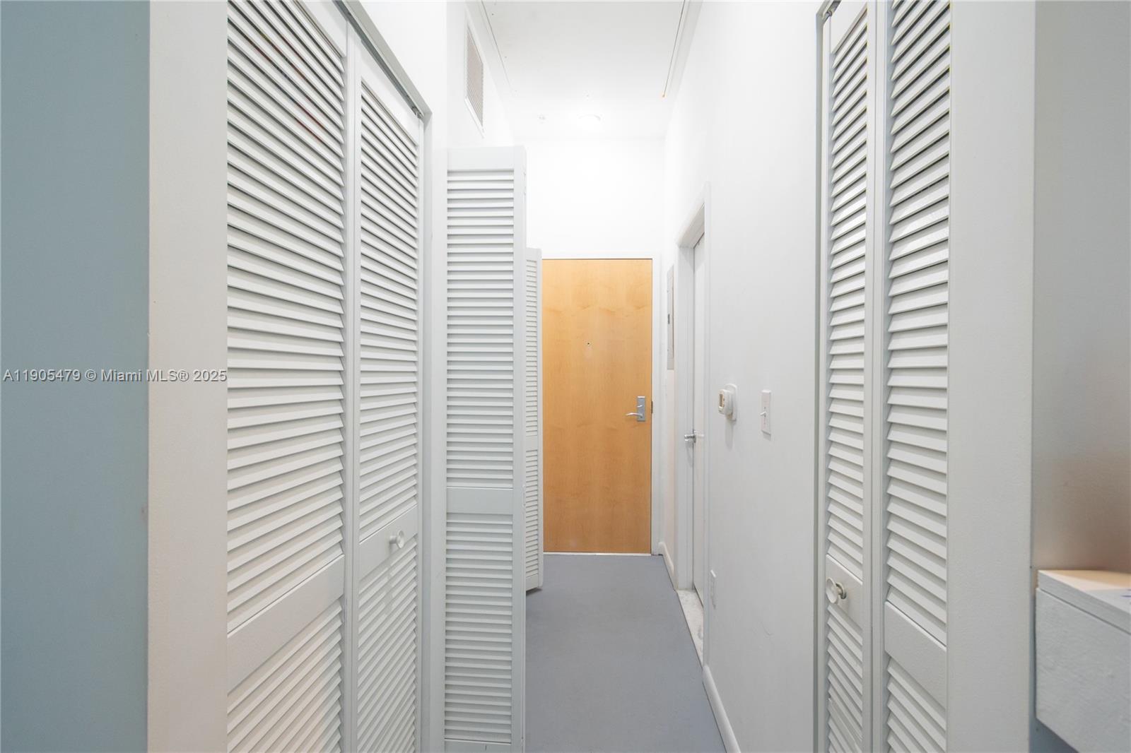 VIZCAYNE SOUTH CONDO - Residential