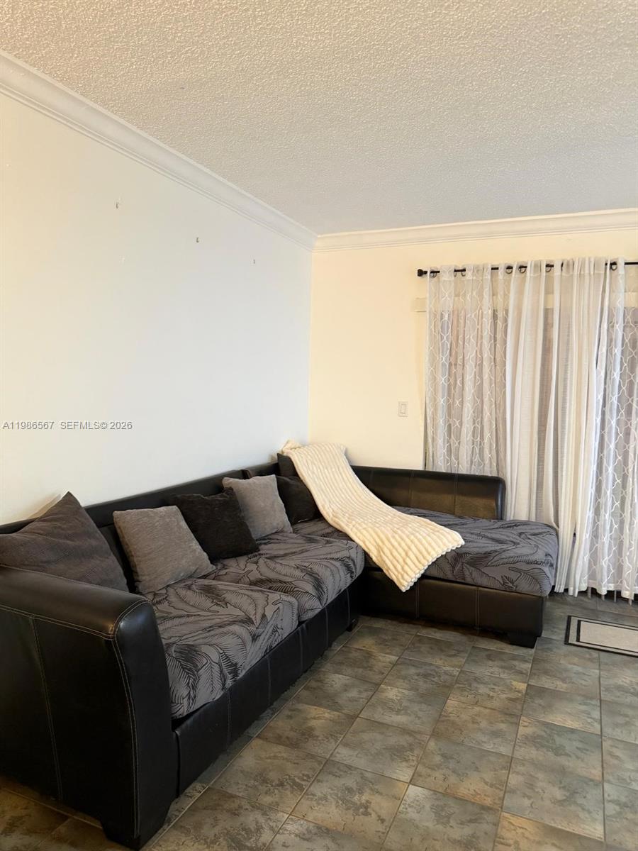 LAGO GRANDE FIVE-B CONDO - Residential