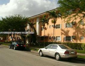 Rental Property at 1014 Salzedo St 105, Coral Gables, Broward County, Florida - Bathrooms: 1  - $1,800 MO.