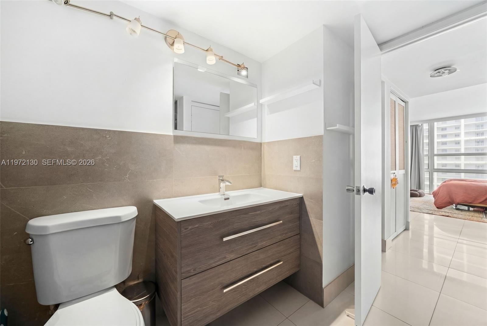 CHARTER CLUB CONDO - Residential