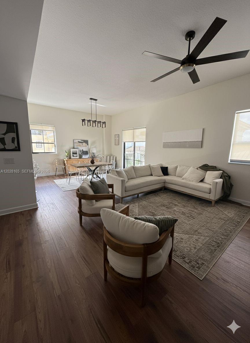 COLONNADE AT DADELAND SE - Residential