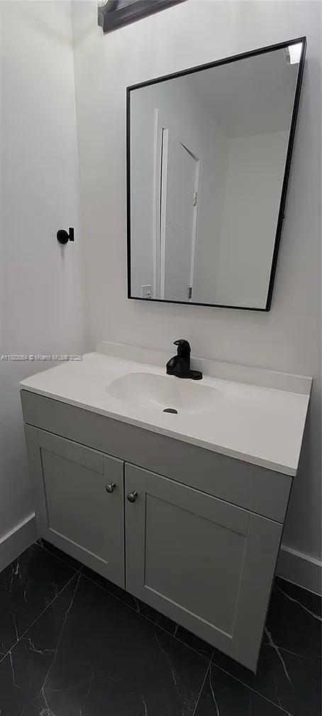 MIRAMAR SEC 7 - Residential Lease