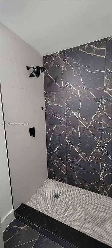 MIRAMAR SEC 7 - Residential Lease