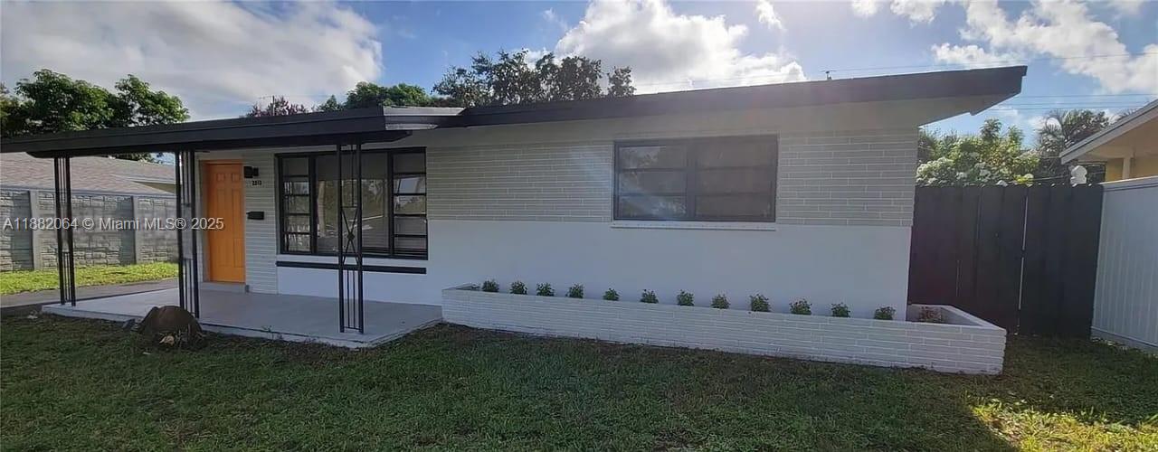 MIRAMAR SEC 7 - Residential Lease