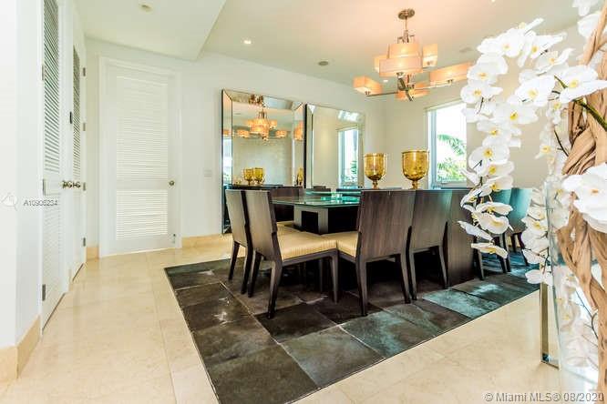 SUNRISE HARBOUR REV PL - Residential