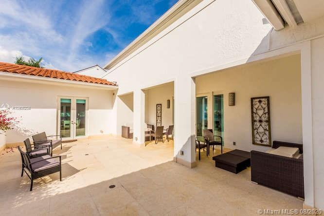 SUNRISE HARBOUR REV PL - Residential