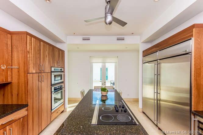 SUNRISE HARBOUR REV PL - Residential