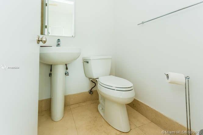 SUNRISE HARBOUR REV PL - Residential