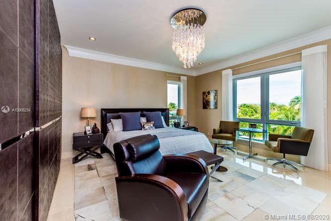 SUNRISE HARBOUR REV PL - Residential