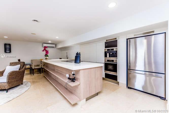 SUNRISE HARBOUR REV PL - Residential