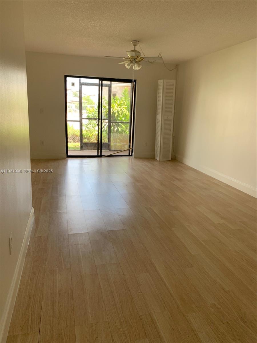 851 NE 207th Ln 103-13