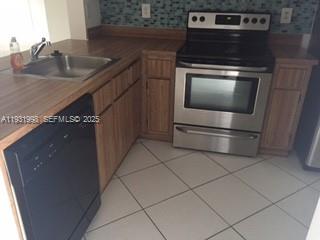 851 NE 207th Ln 103-13