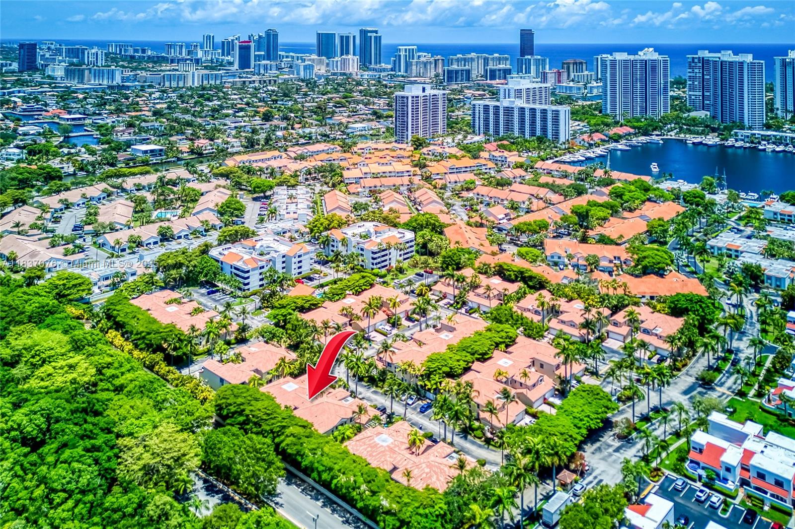 SPINNAKER BAY - Residential Lease