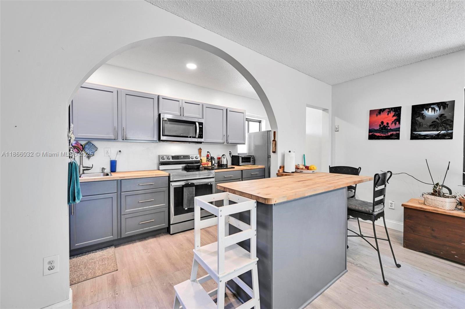 OAK RIDGE PARK - Residential