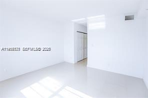 OCEANVIEW BUILDING A COND - Residential