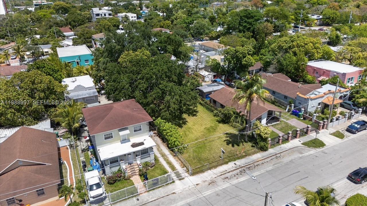 267 NW 31st St