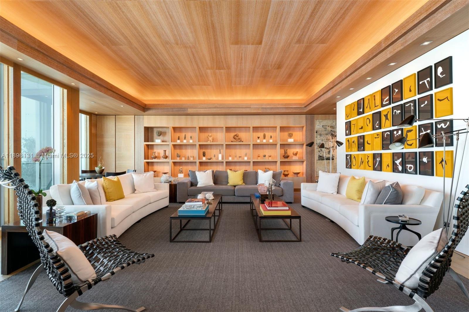 GROVENOR HOUSE CONDO - Residential