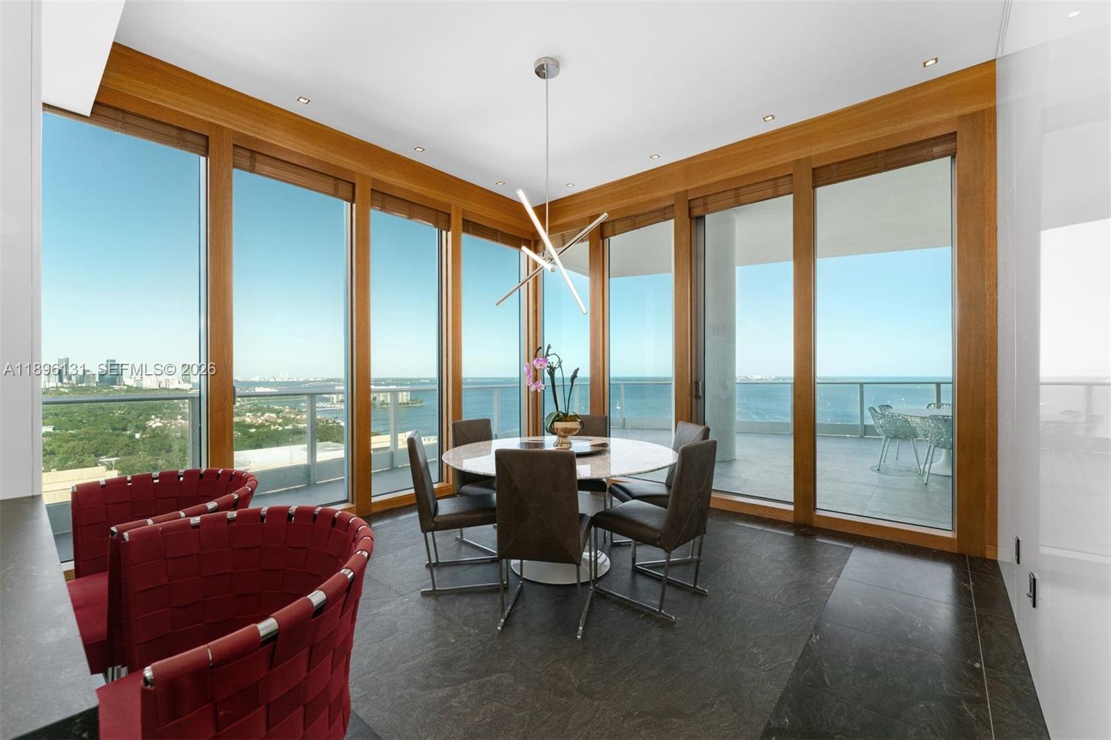 2627 S Bayshore Dr 3201