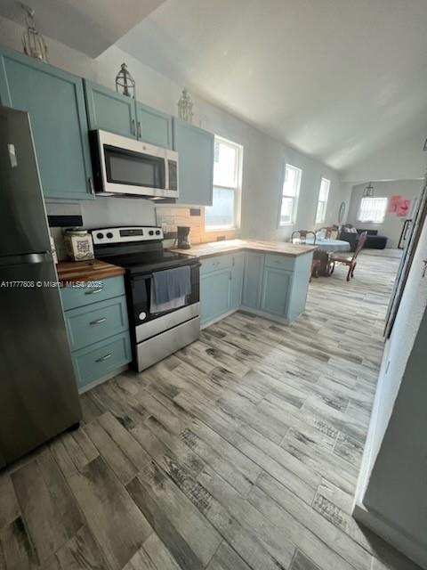 BELLCAMP MANOR - Residential