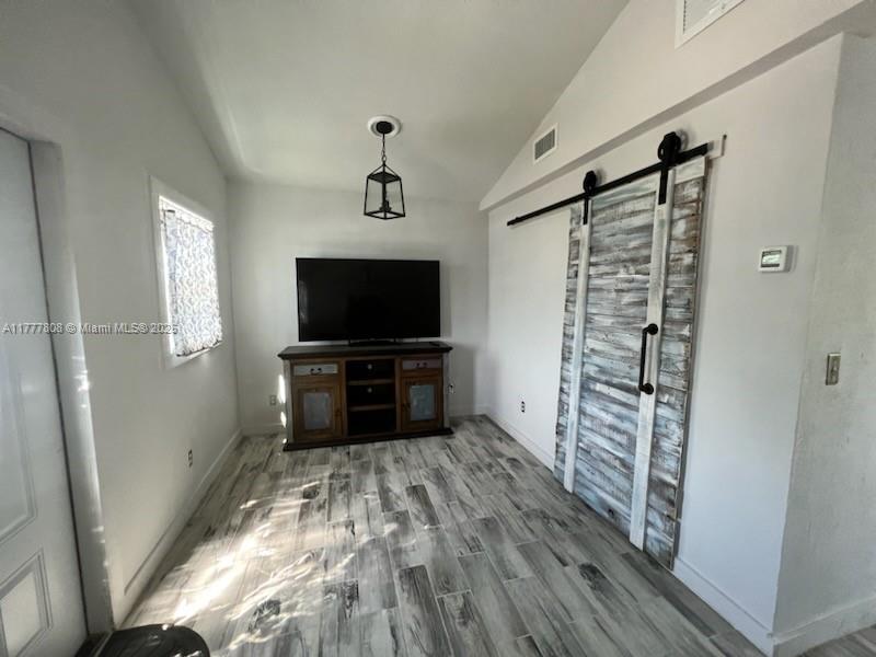 BELLCAMP MANOR - Residential