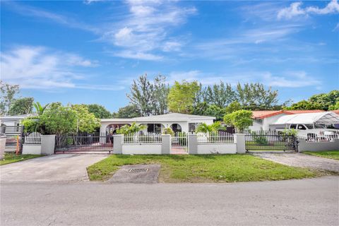 Photo of 2580 SW 69th Ave, Miami, FL 33155 (MLS # A11889137)