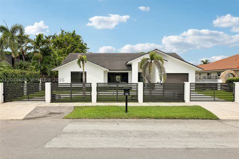 Photo of 6816 SW 89th Ct, Miami, FL 33173 (MLS # A12044488)