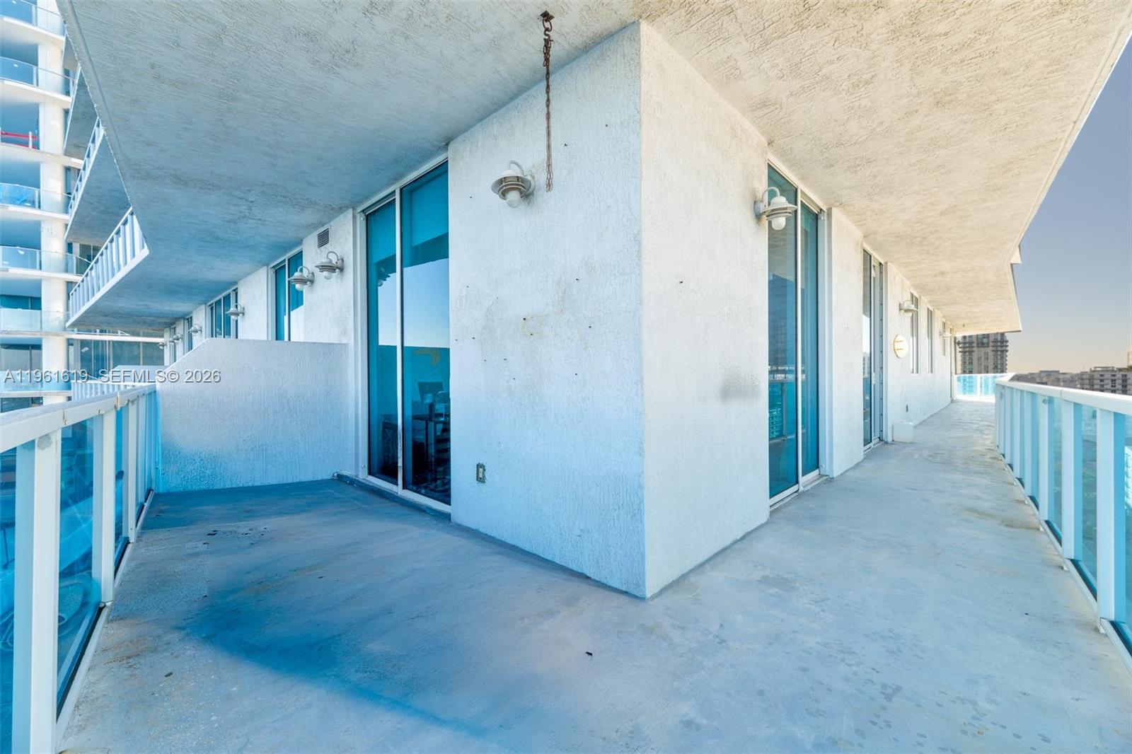 STAR LOFTS ON THE BAY CON - Residential Lease
