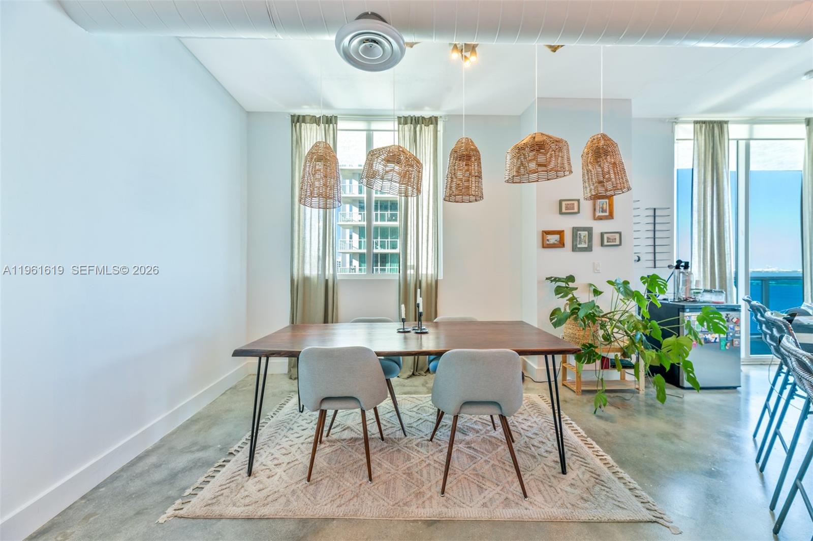 STAR LOFTS ON THE BAY CON - Residential Lease