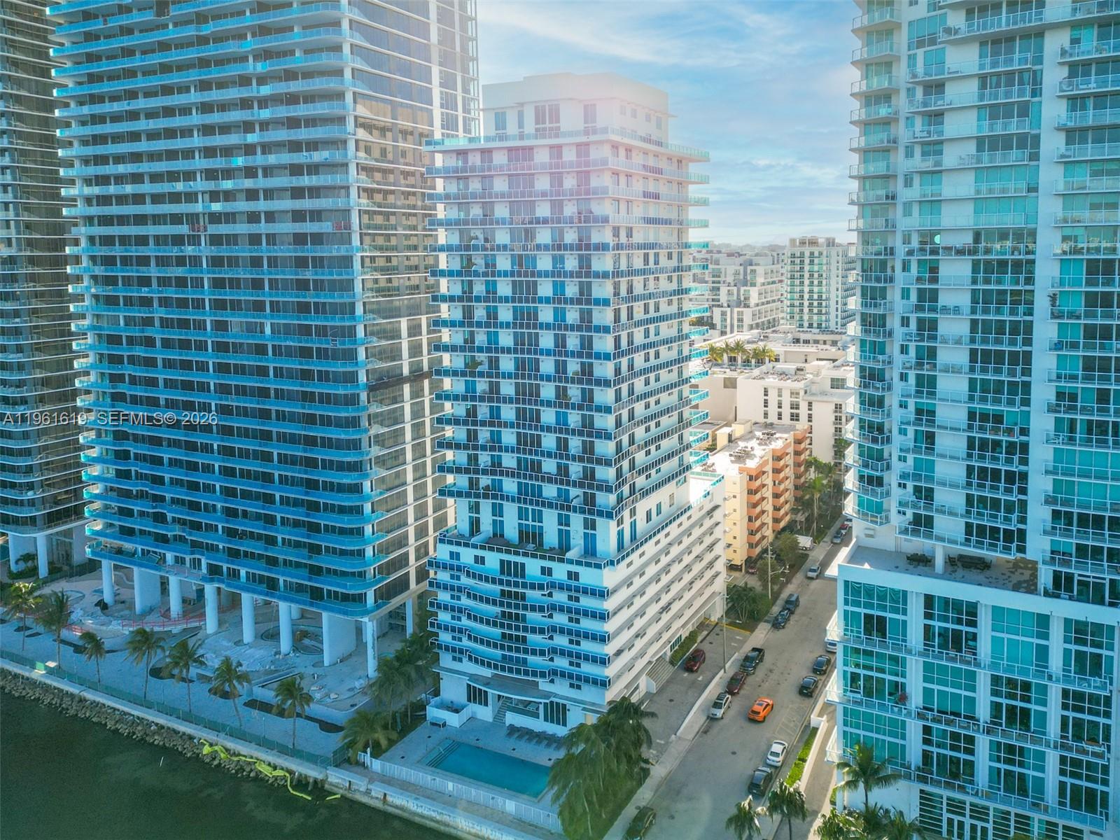 STAR LOFTS ON THE BAY CON - Residential Lease