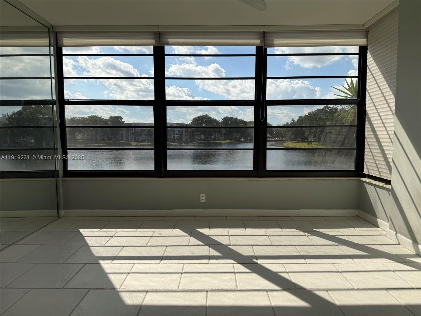 CONDO 11 OF WHITEHALL CON - Residential Lease