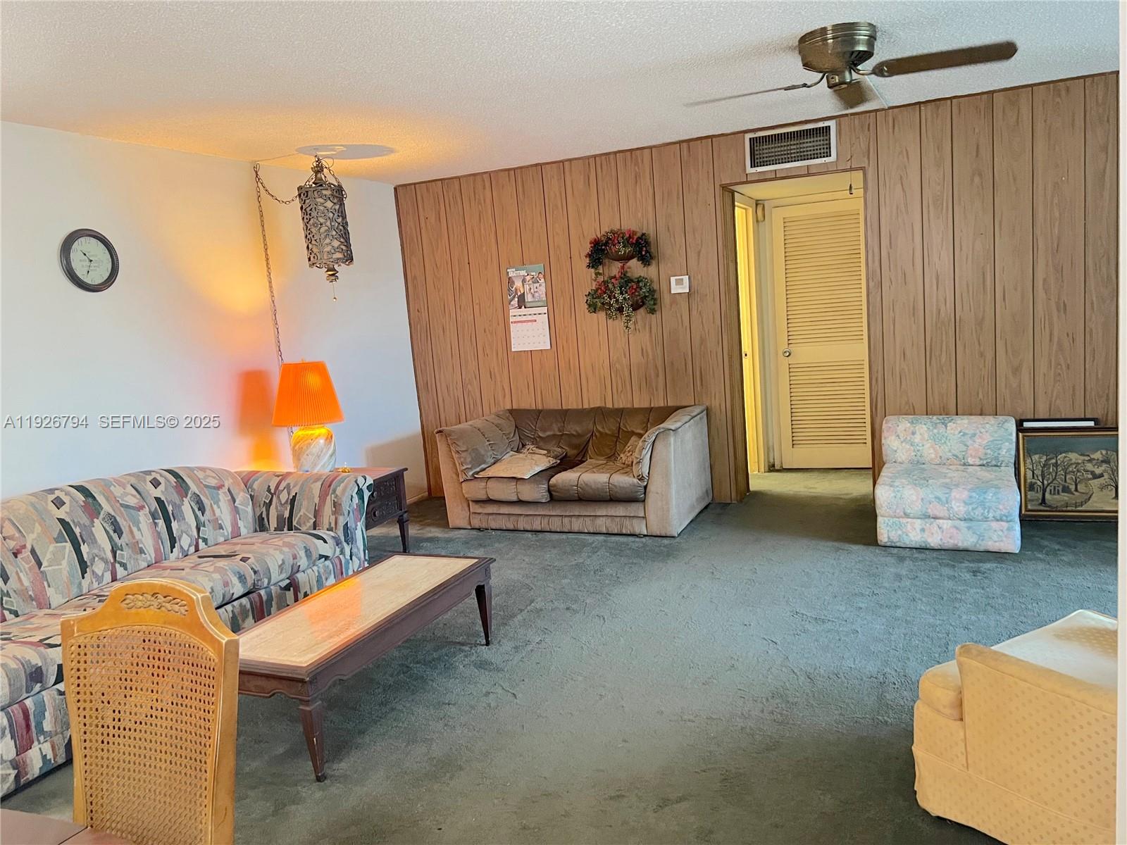 LAKE PARK CONDO NO 1 - BL - Residential