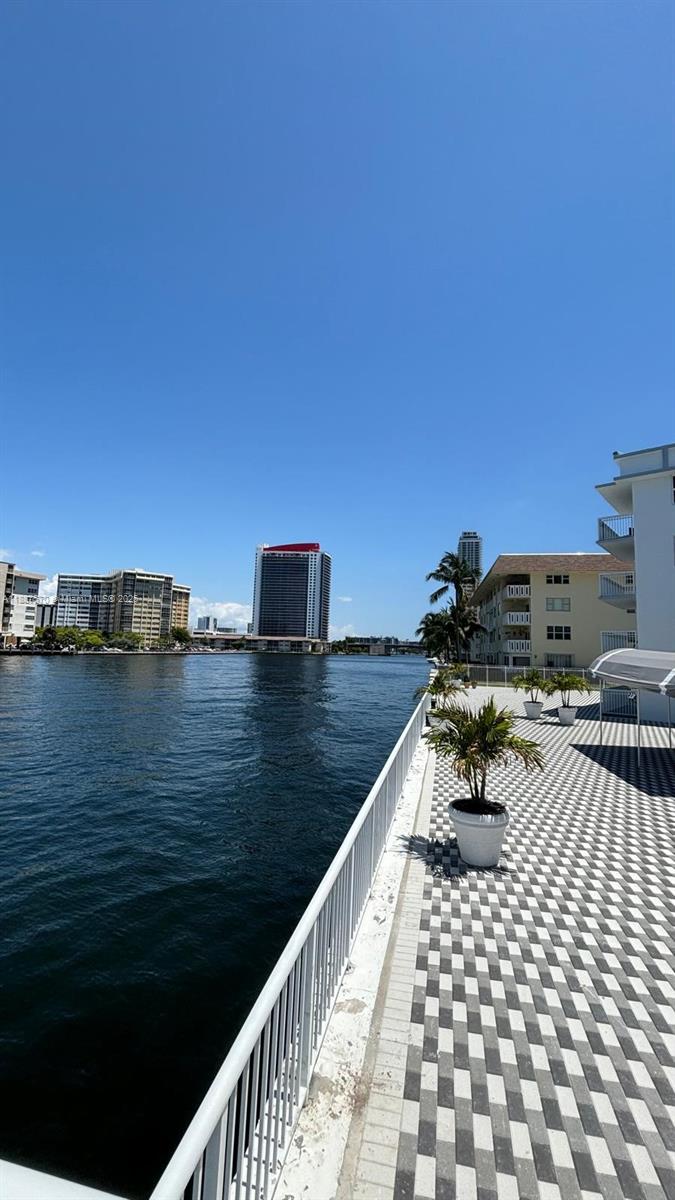 CHELSEA BAYVIEW CONDO - Residential Lease