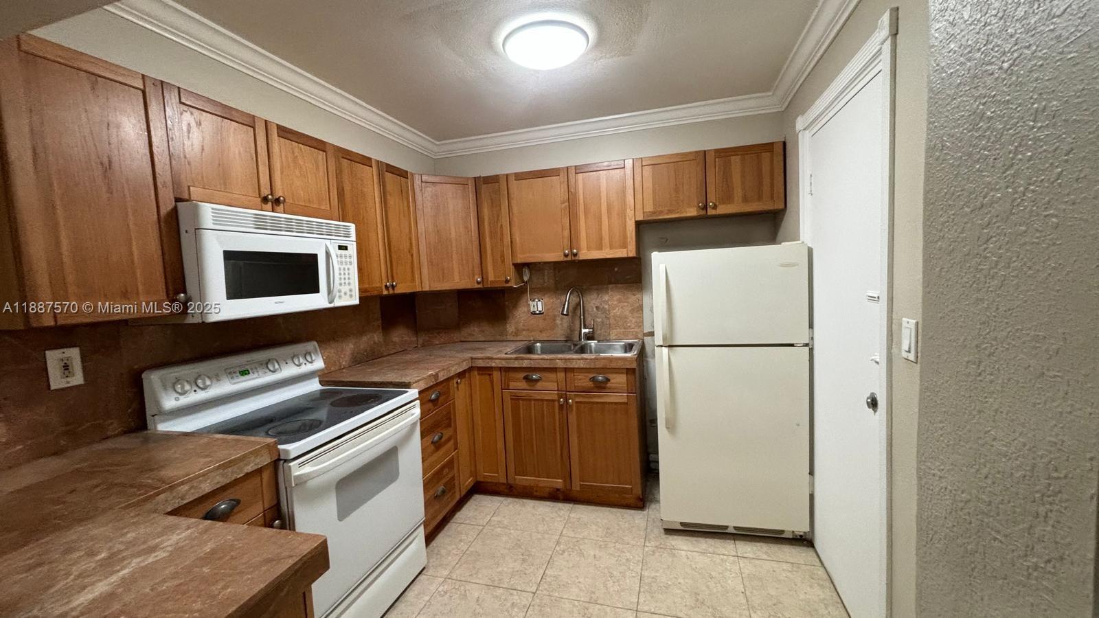 CHELSEA BAYVIEW CONDO - Residential Lease