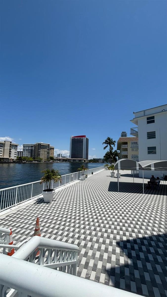 CHELSEA BAYVIEW CONDO - Residential Lease