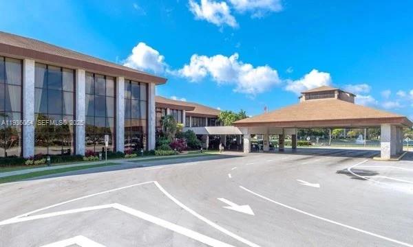 IVANHOE EAST AT CENTURY V - Residential