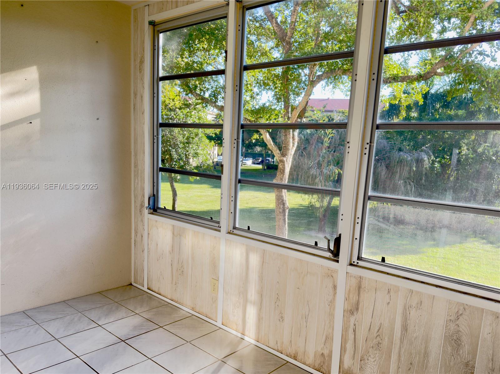 IVANHOE EAST AT CENTURY V - Residential