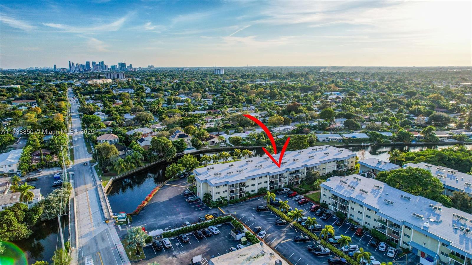 RIVER MANOR CONDO - Residential