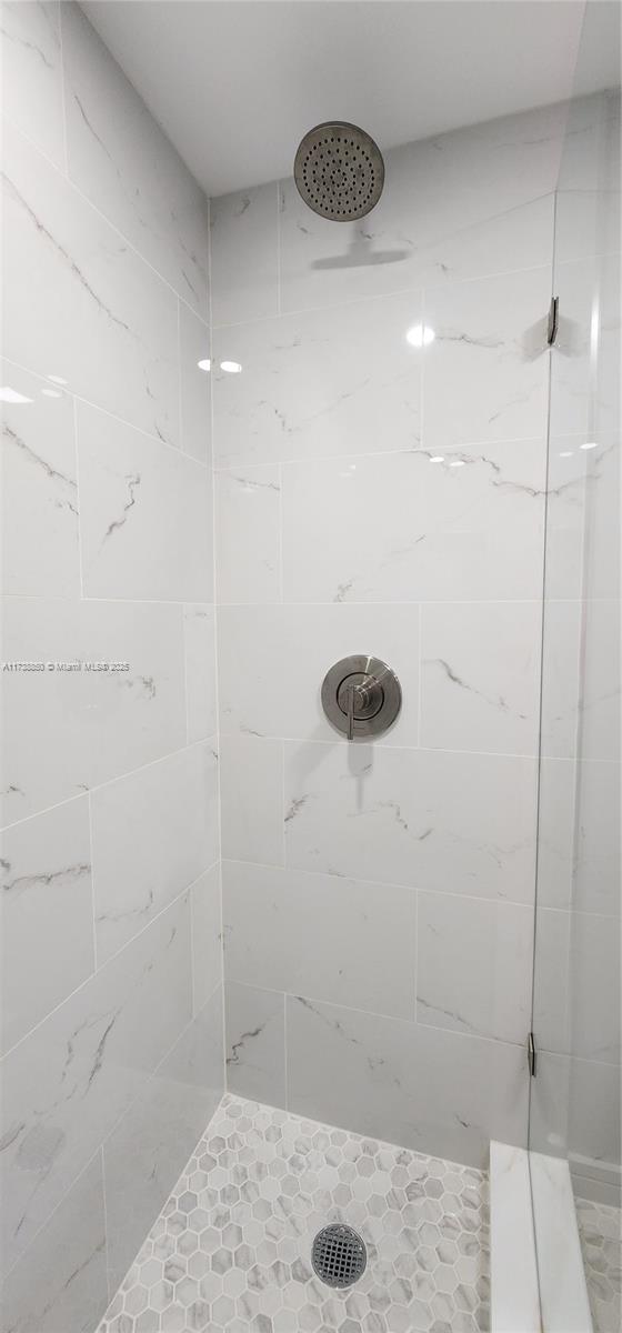 RIVER MANOR CONDO - Residential