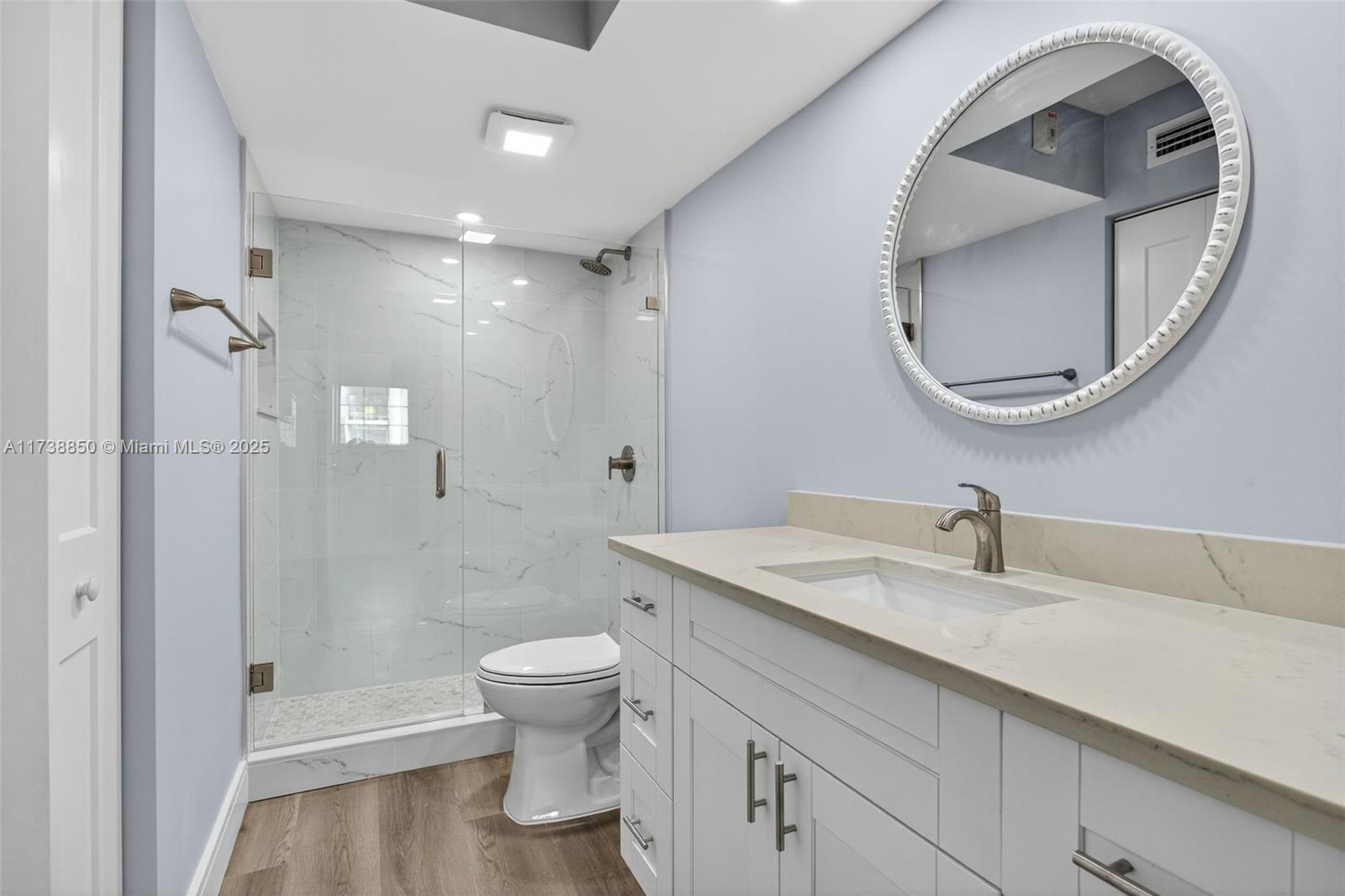 RIVER MANOR CONDO - Residential