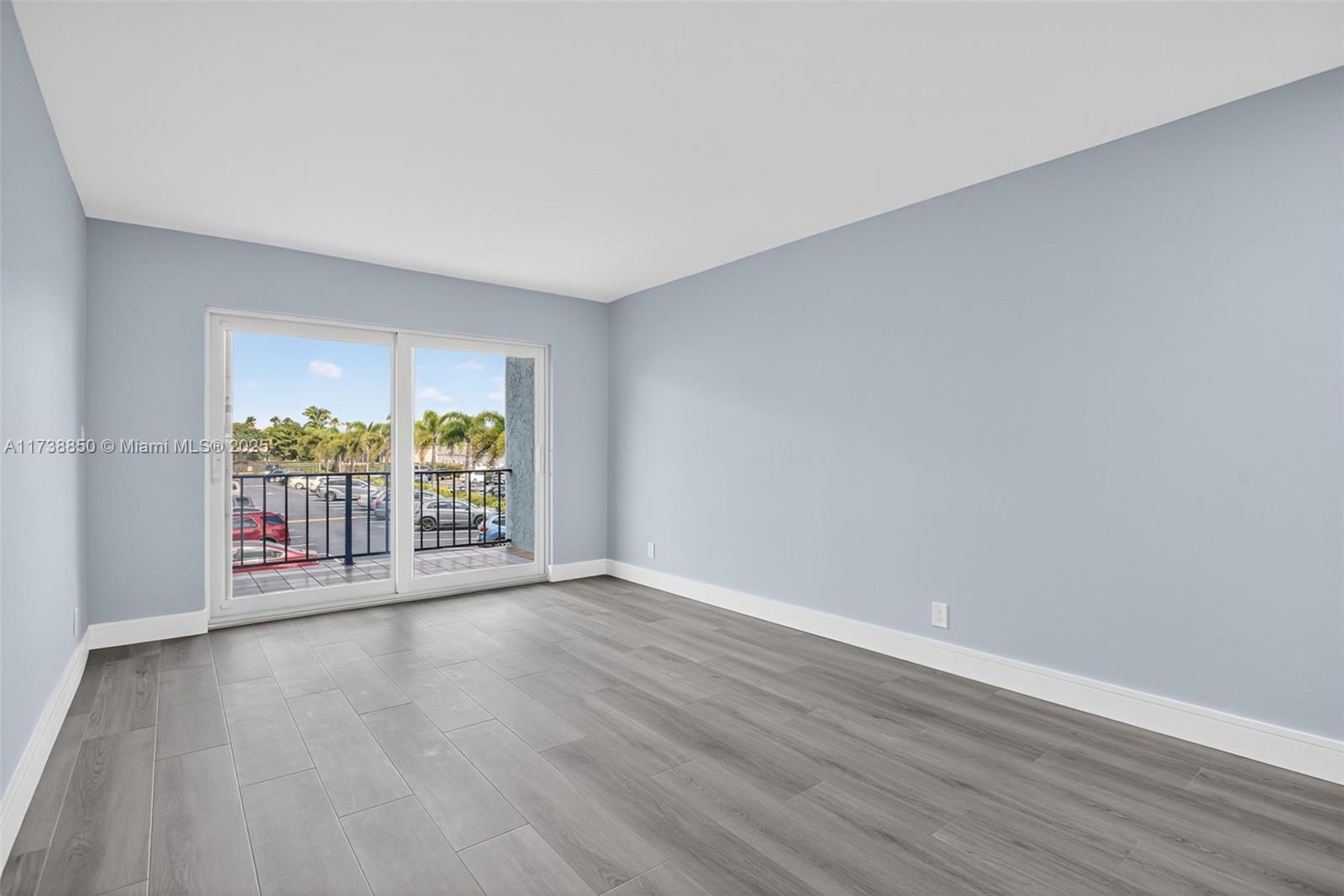 RIVER MANOR CONDO - Residential