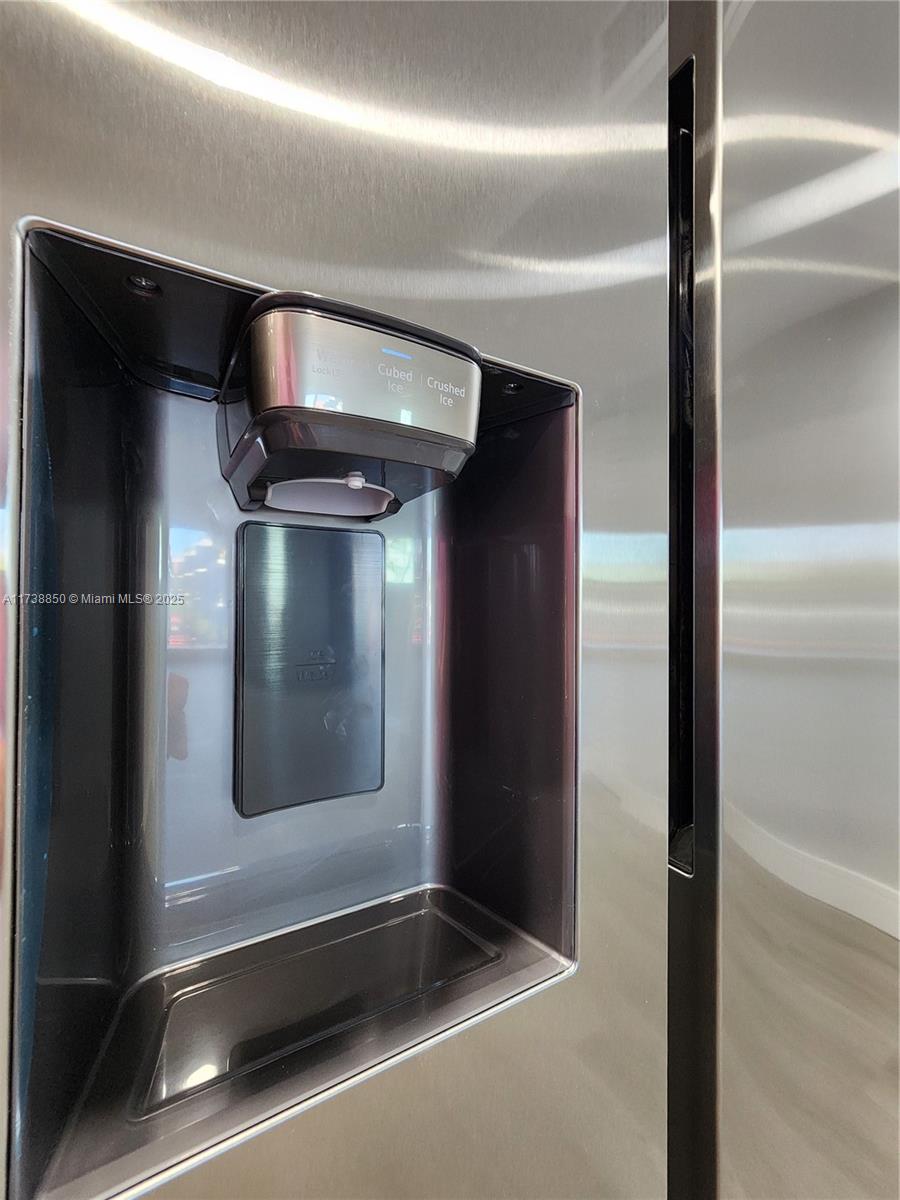 RIVER MANOR CONDO - Residential