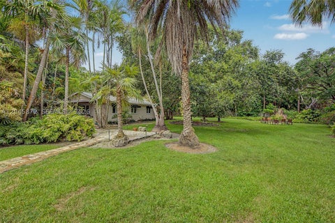 Tiny photo for 13470 SW 67th Ave, Pinecrest, FL 33156 (MLS # A12045872)