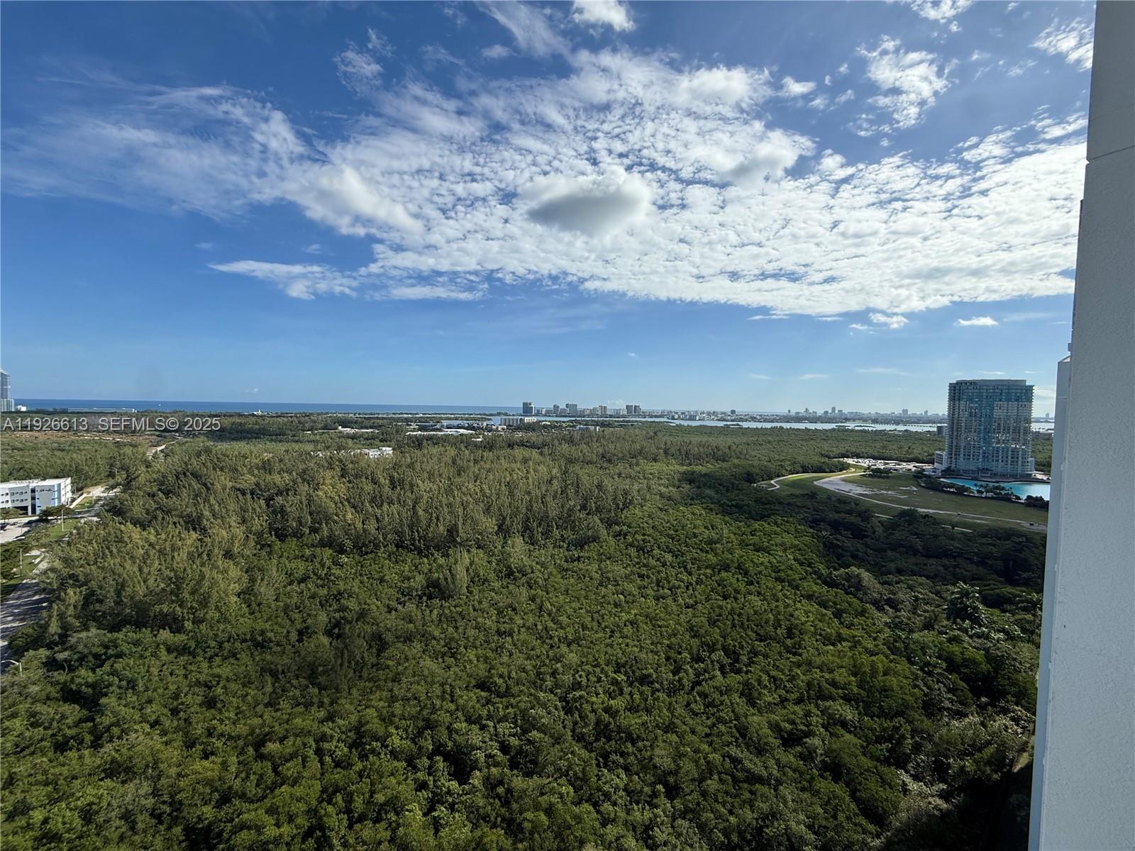 THE OAKS I CONDO - Residential