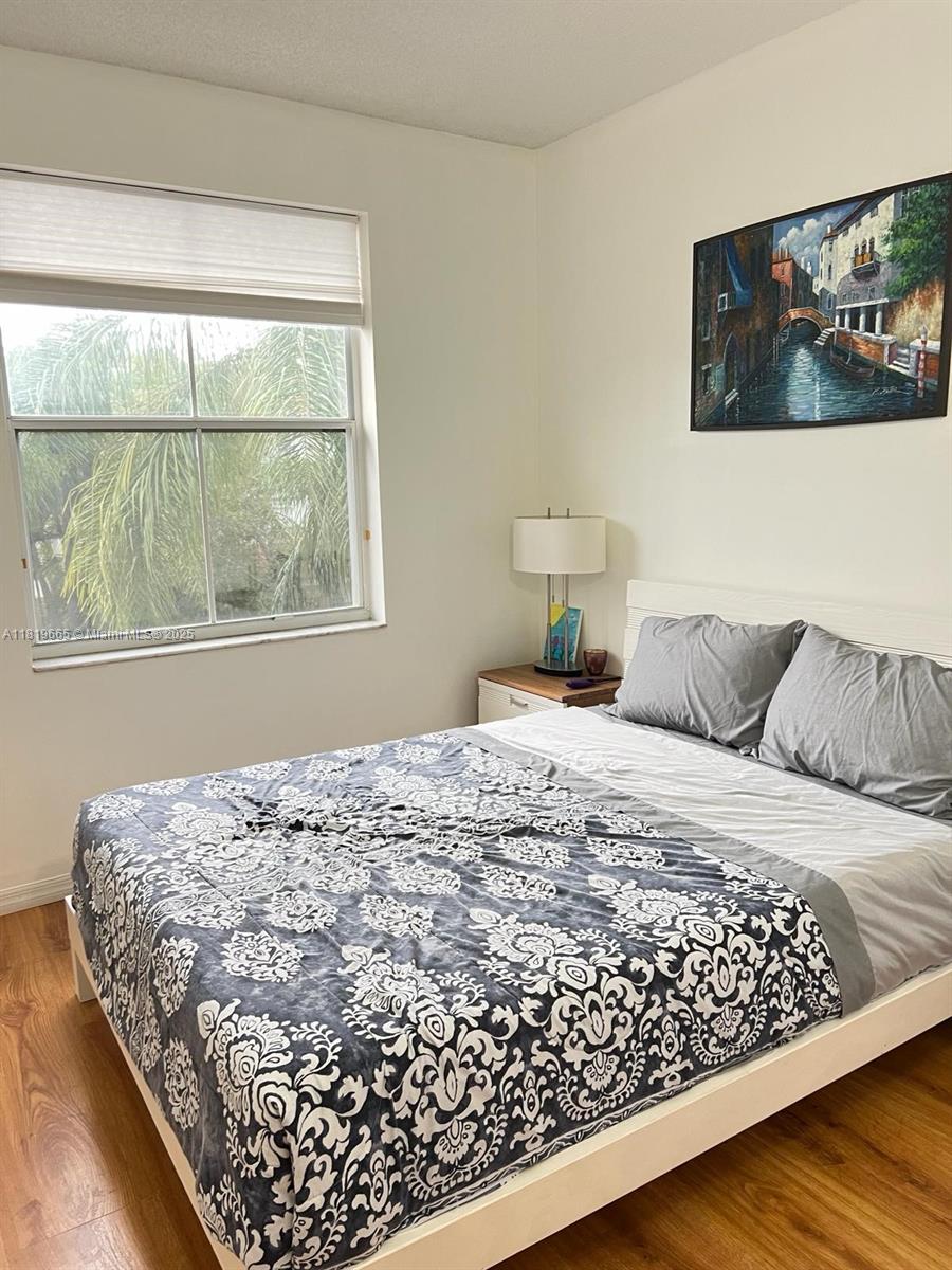 WEST LAKE VILLAGE PLAT - Residential