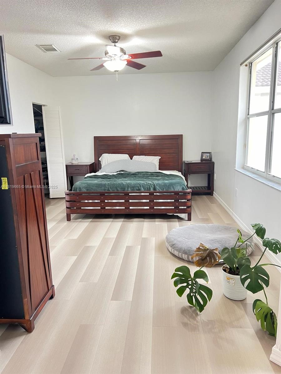 WEST LAKE VILLAGE PLAT - Residential