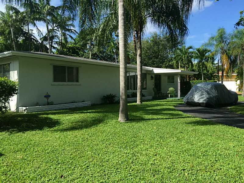 20 52 42 STANLEY MANORS - Residential