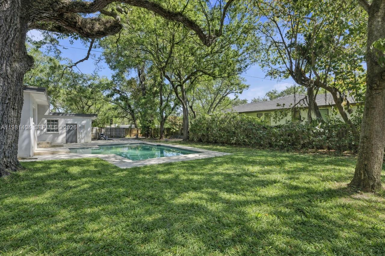 KENDAL PINES - Residential